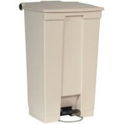 Fire-Safe Mobil Plastic Step-On Receptacle 23-gal. Beige 1/ea